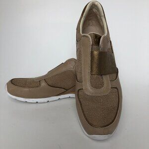 UGG Treadlite Annetta Gold Slip-On Sneakers 9M EUC